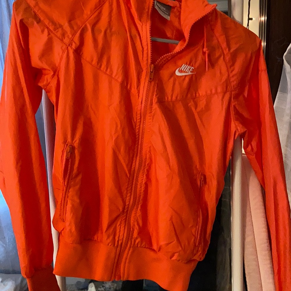 VINATAGE NIKE WINDBREAKER